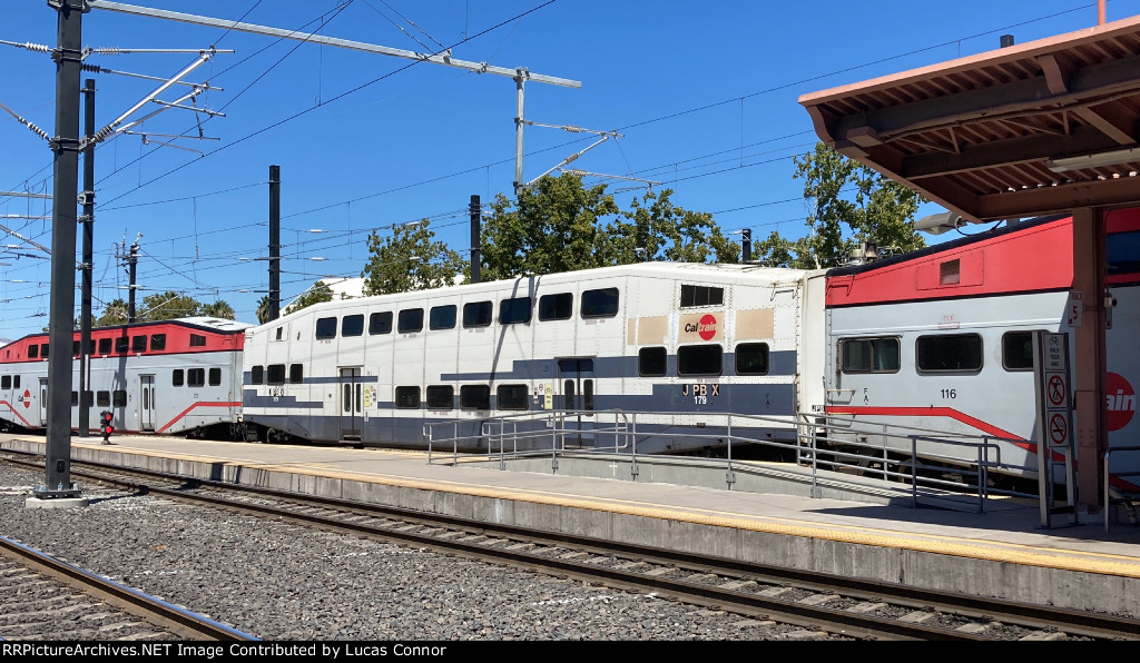 Caltrain 179